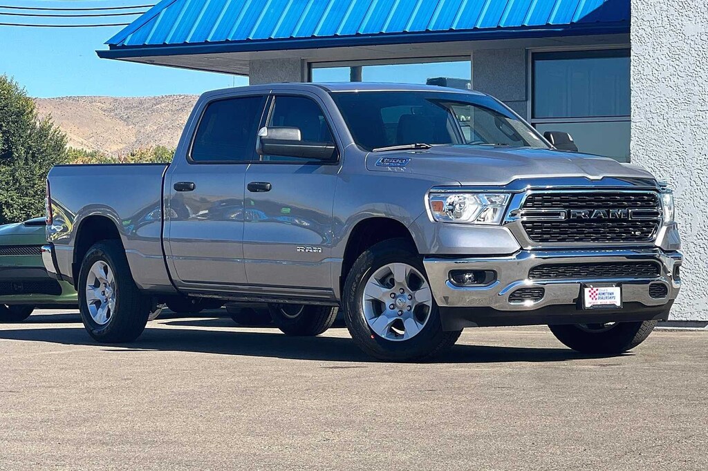 New 2024 Ram 1500 BIG HORN CREW CAB 4X4 6'4 BOX For Sale Weiser ID