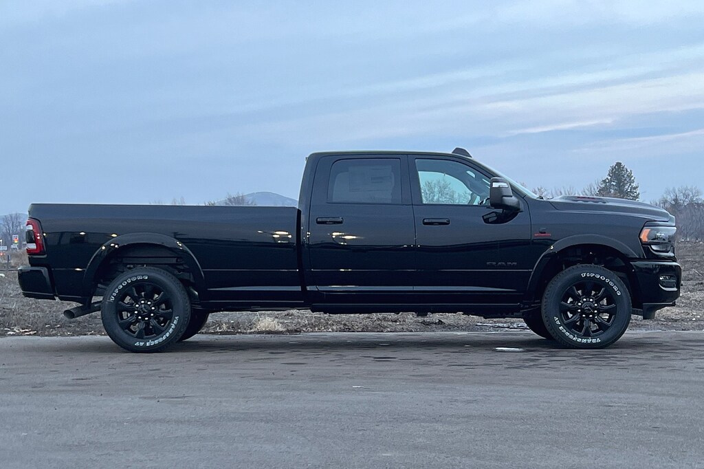New 2024 Ram 3500 LIMITED CREW CAB 4X4 8' BOX For Sale Weiser ID