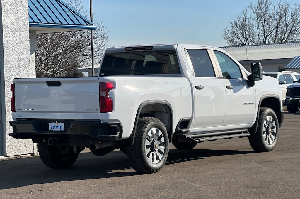 Used 2024 Chevrolet Silverado 2500 HD Custom Truck Crew Cab