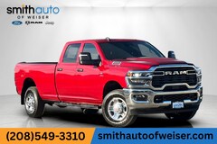 2026 Ram 3500 TRADESMAN CREW CAB 4X4 8' BOX Pickup
