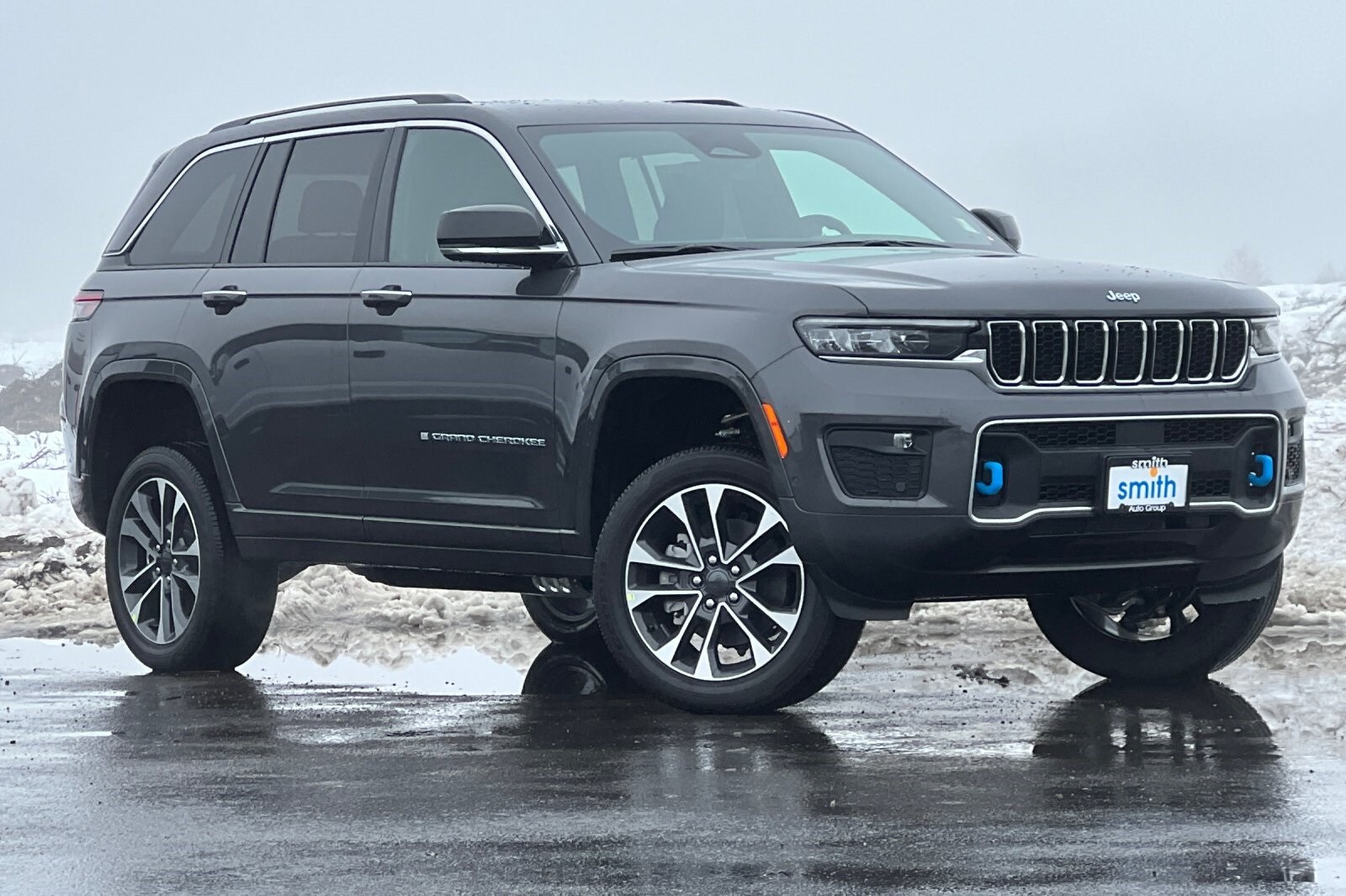 2024 Jeep Cherokee Overland 4xe photo 2