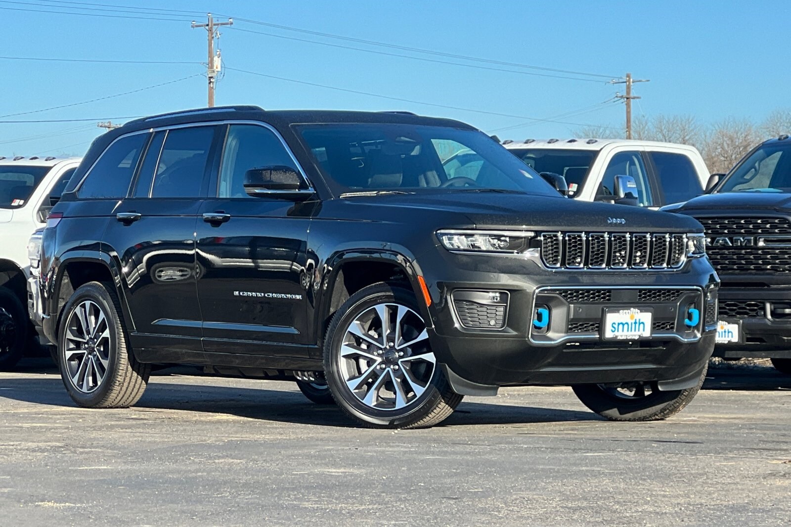 2024 Jeep Cherokee Overland 4xe photo 2