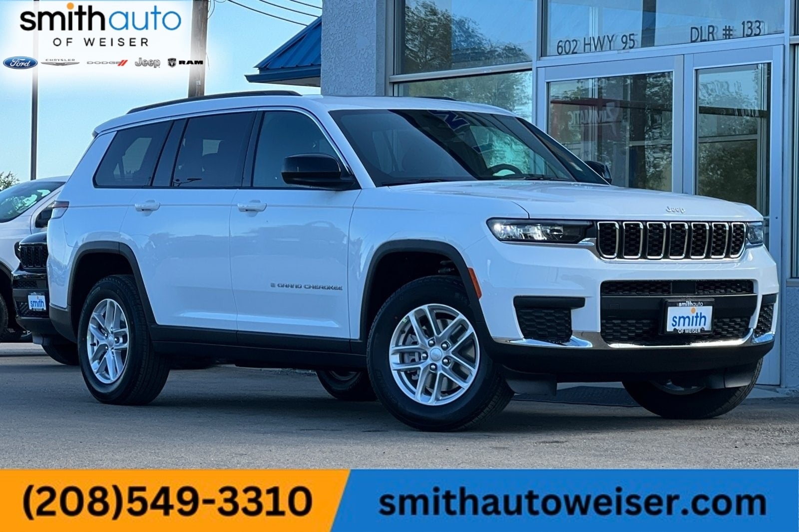 2025 Jeep Grand Cherokee L Laredo's photo