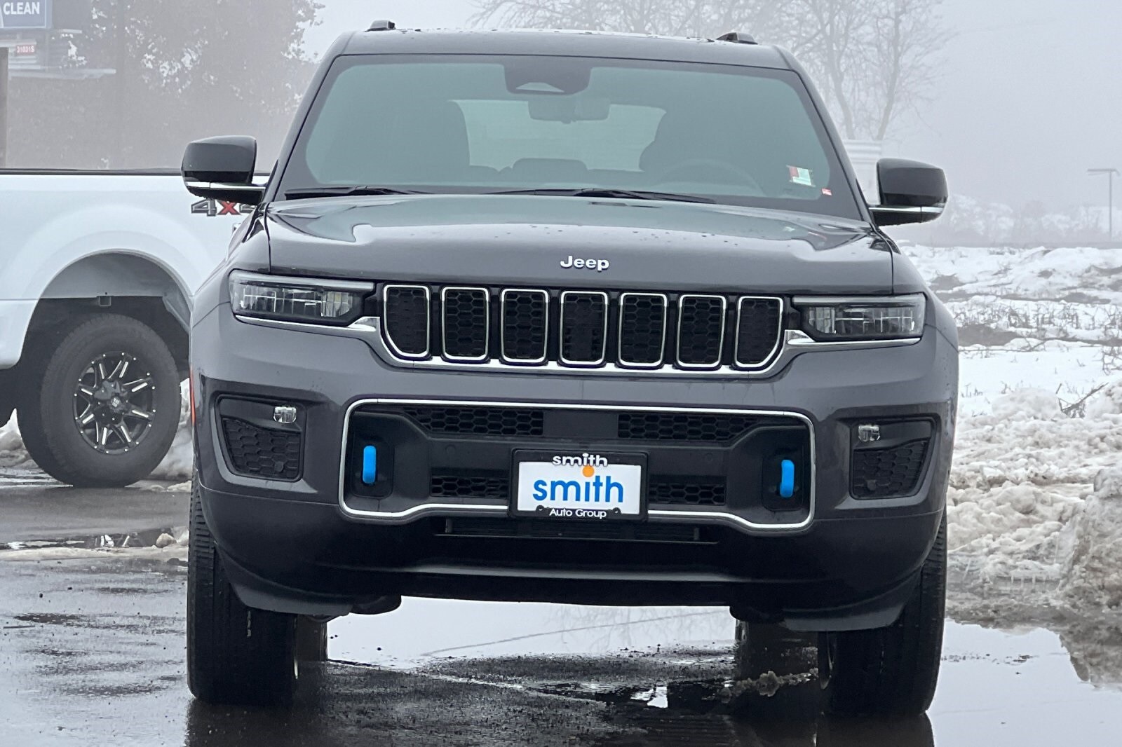 2024 Jeep Cherokee Overland 4xe photo 3