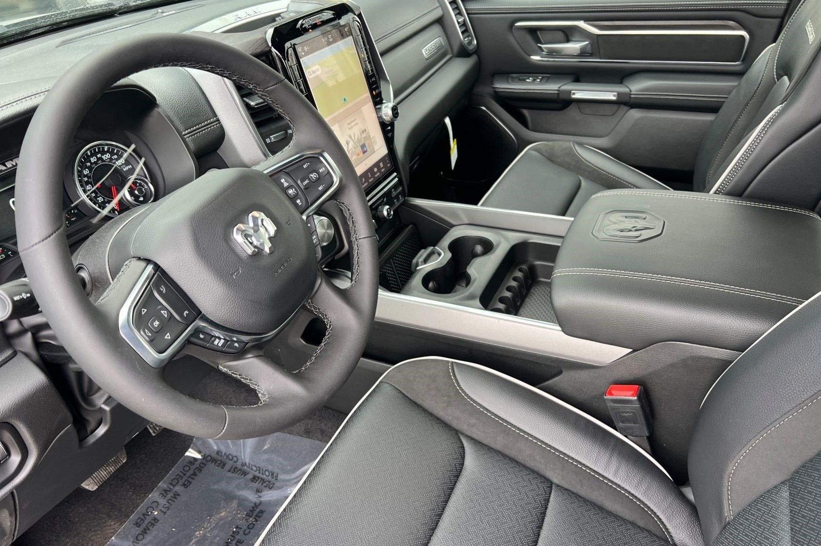 2025 RAM 1500 Laramie - Photo 11