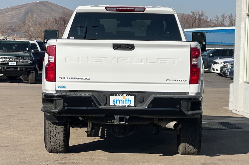 Used 2024 Chevrolet Silverado 2500 HD Custom Truck Crew Cab