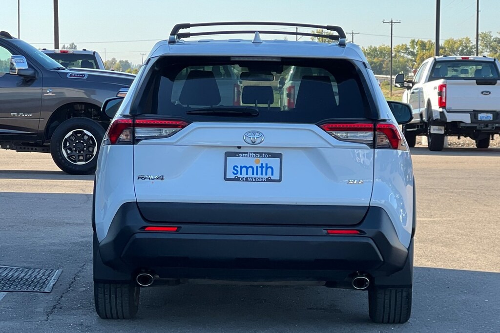 Used 2022 Toyota RAV4 XLE SUV