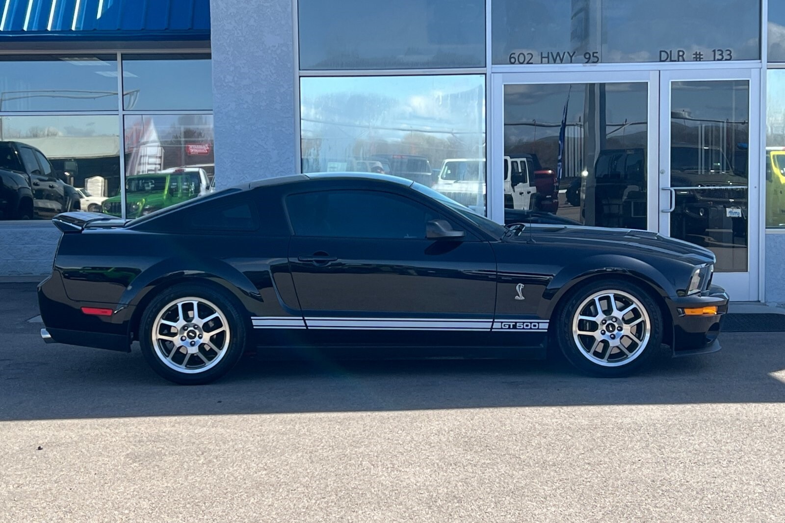 2009 Ford Mustang Shelby GT500 photo 3