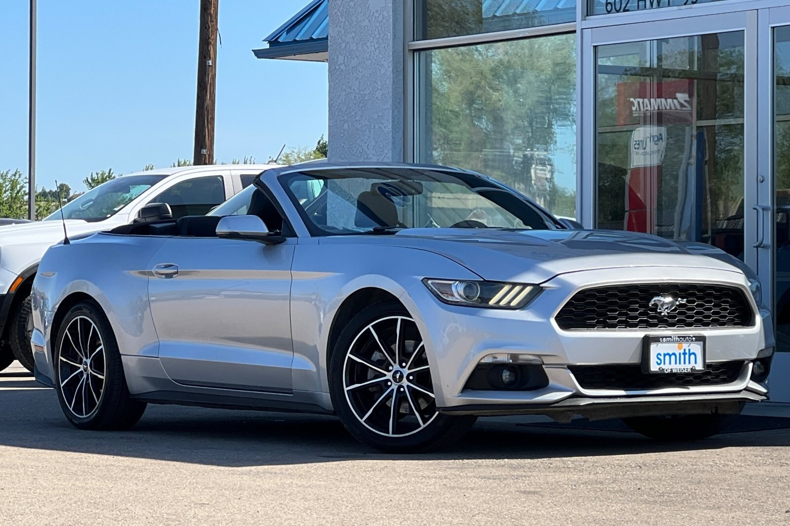 Used 2017 Ford Mustang EcoBoost Premium with VIN 1FATP8UH1H5218542 for sale in Weiser, ID