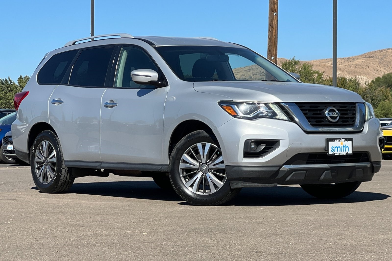 Used 2018 Nissan Pathfinder SV with VIN 5N1DR2MM6JC641763 for sale in Weiser, ID