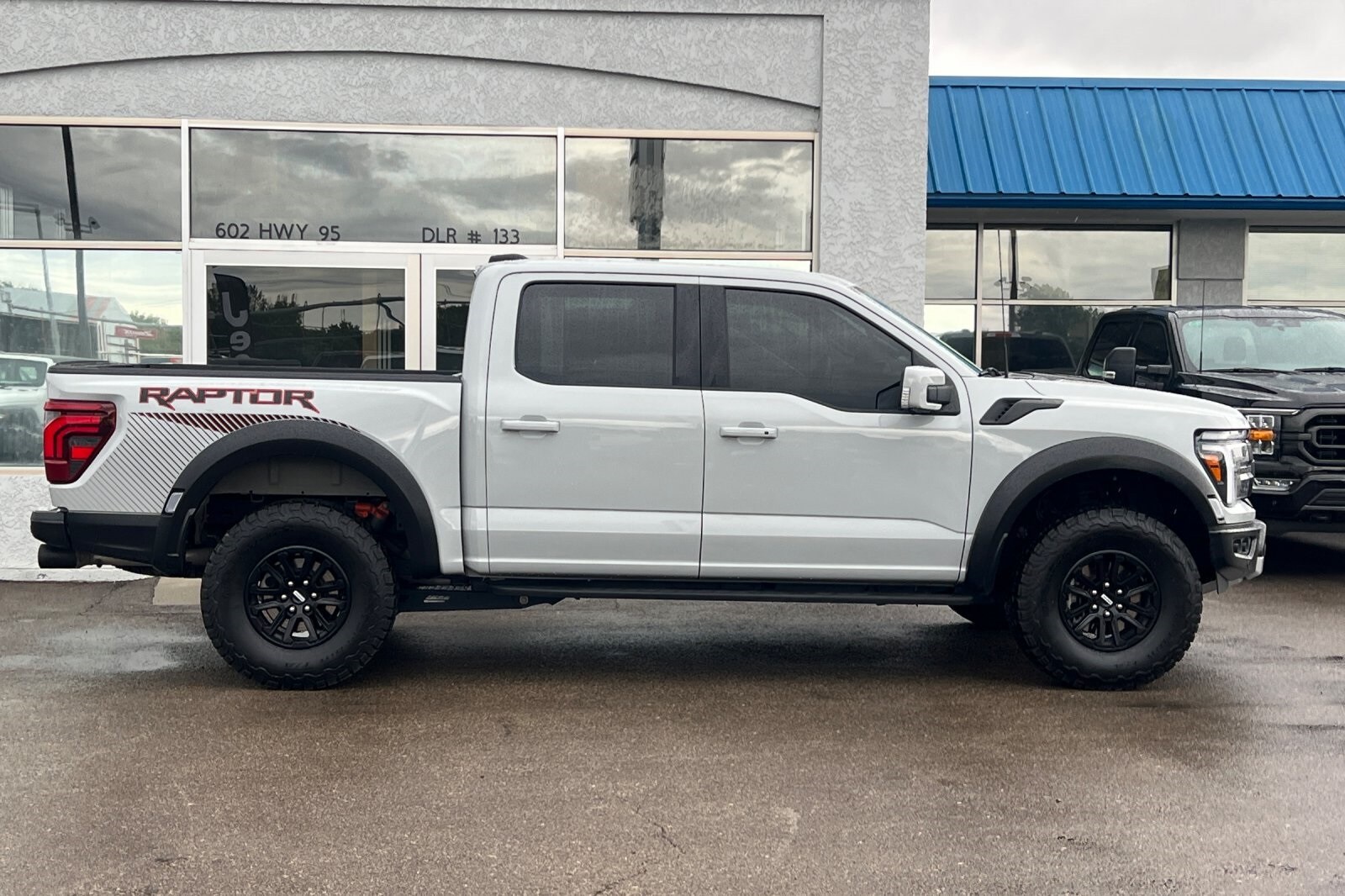 2024 Ford F-150 Raptor photo 3