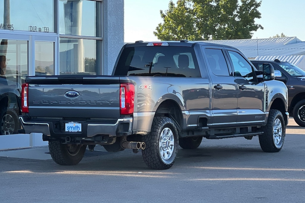 Used 2024 Ford F-250  Truck Crew Cab