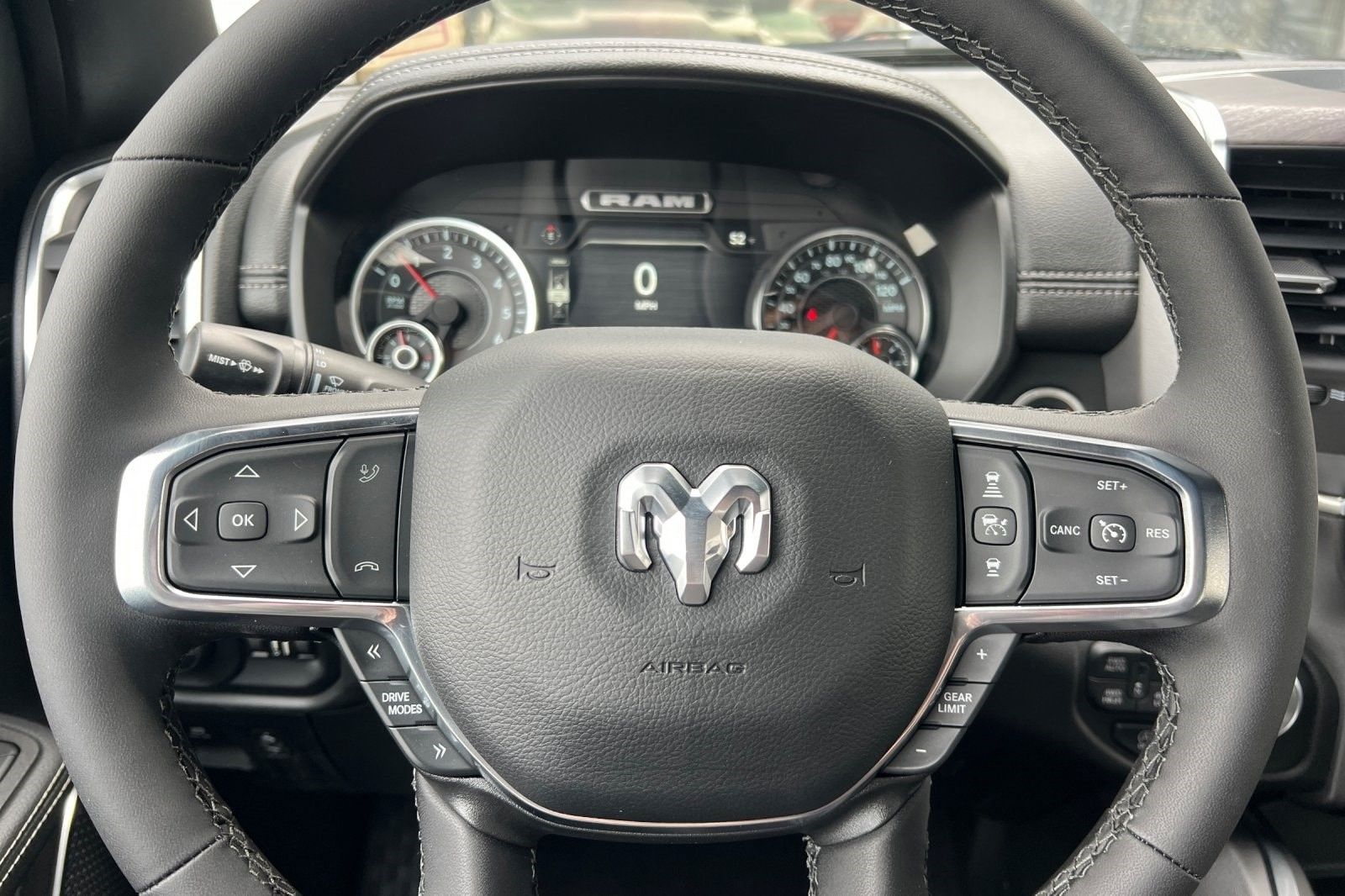 2025 RAM 1500 Laramie - Photo 24
