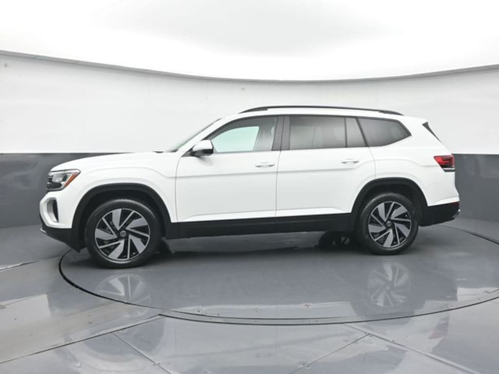 Certified 2024 Volkswagen Atlas 2.0T SE w/Technology SUV