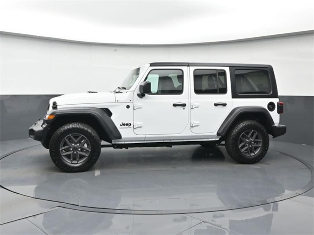 Used 2025 Jeep Wrangler Sport S SUV