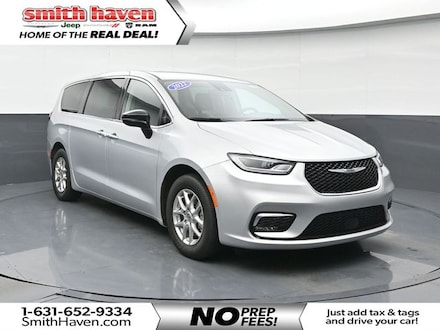 2024 Chrysler Pacifica Touring L Minivan/Van