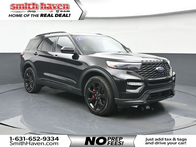 2022 Ford Explorer ST 4WD's photo