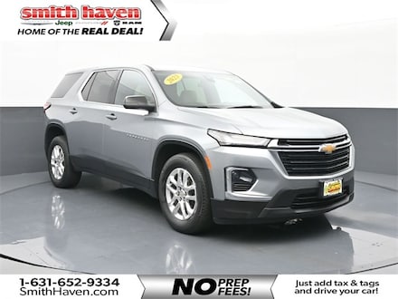 2023 Chevrolet Traverse LS SUV