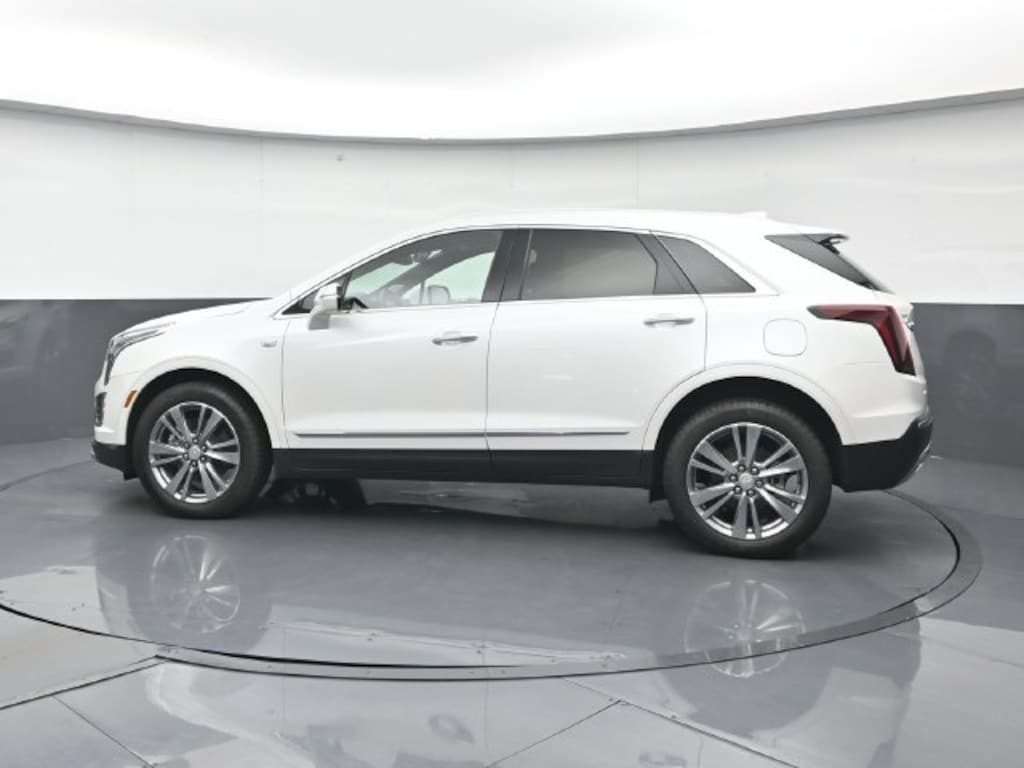 Certified 2025 Cadillac XT5 Premium Luxury SUV