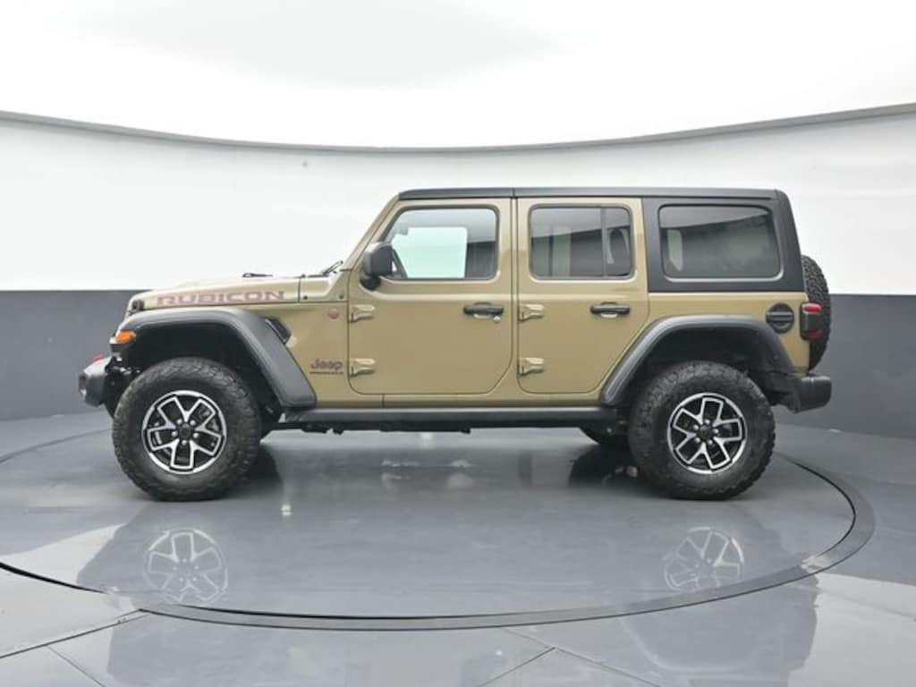 Used 2025 Jeep Wrangler Rubicon SUV