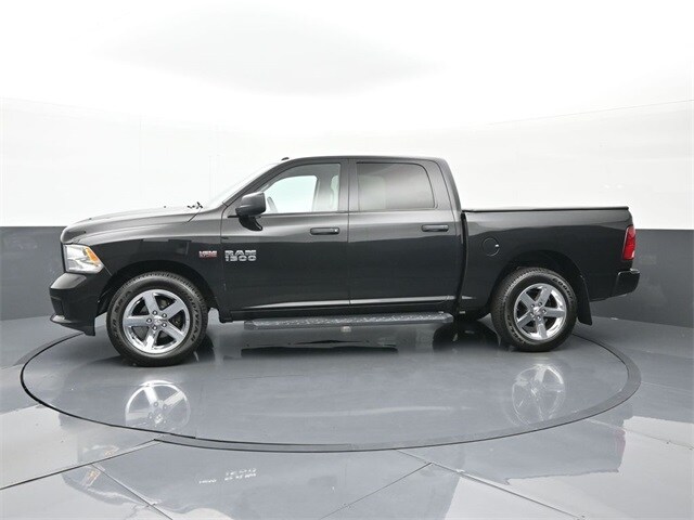 2018 Ram 1500 Express photo 2