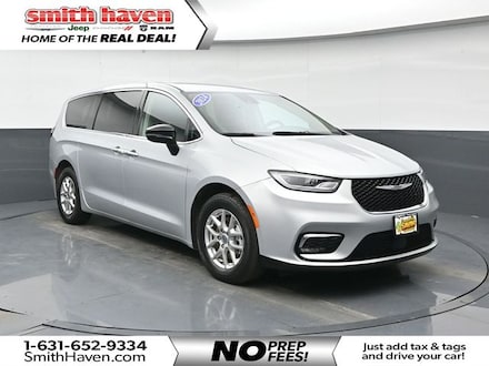 2024 Chrysler Pacifica Touring L Minivan/Van
