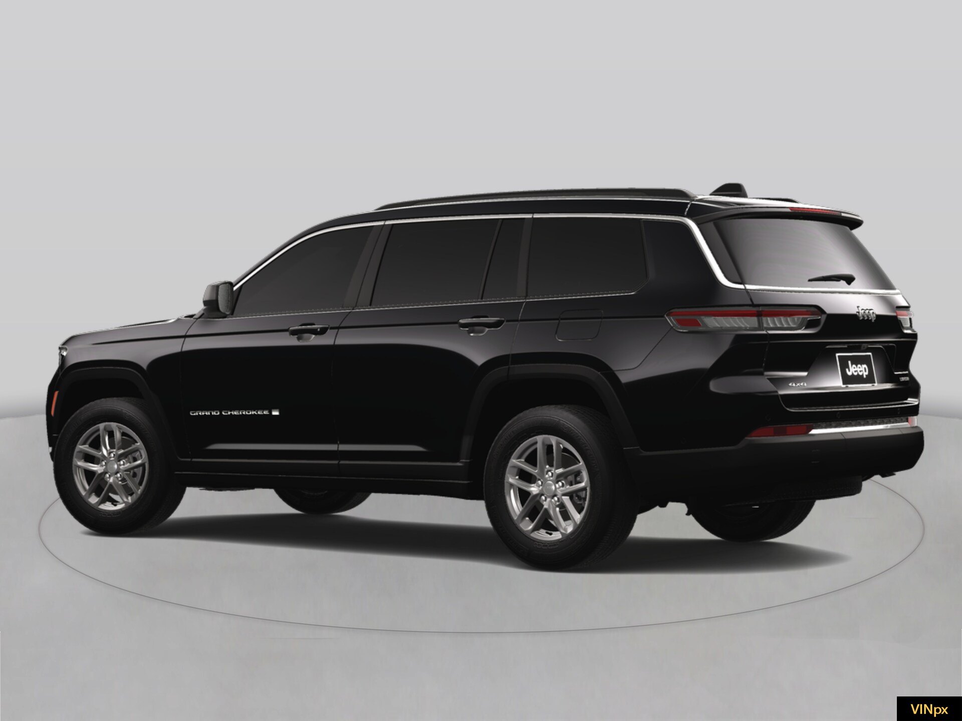 2025 Jeep Grand Cherokee Laredo photo 4