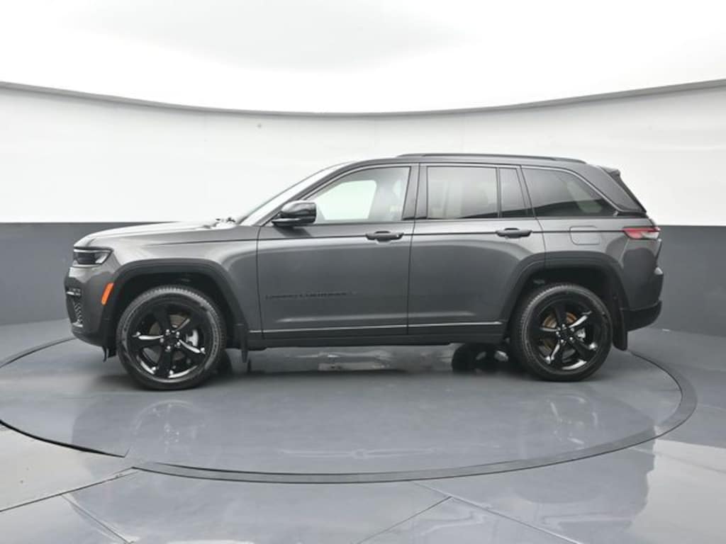Used 2026 Jeep Grand Cherokee Limited SUV