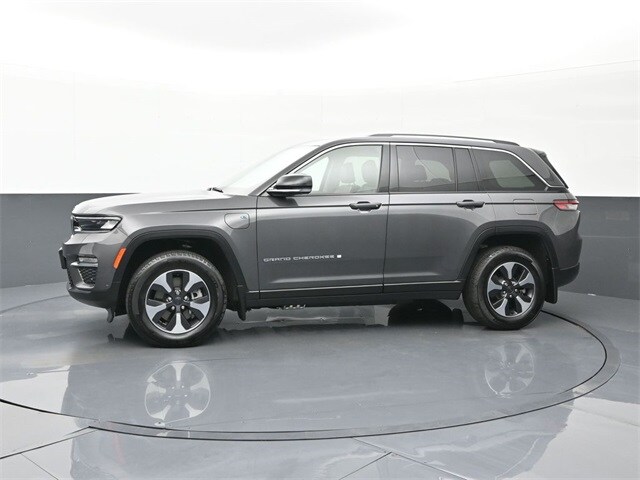 2024 Jeep Grand Cherokee Limited 4xe photo 2