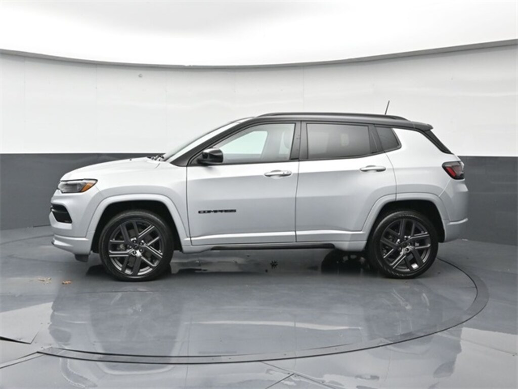 Used 2025 Jeep Compass Limited SUV