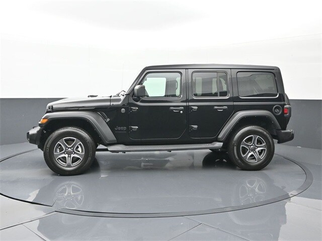 2022 Jeep Wrangler Unlimited Sport S photo 2