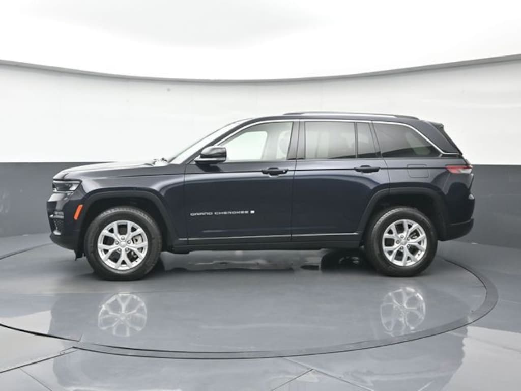 Used 2023 Jeep Grand Cherokee Limited SUV