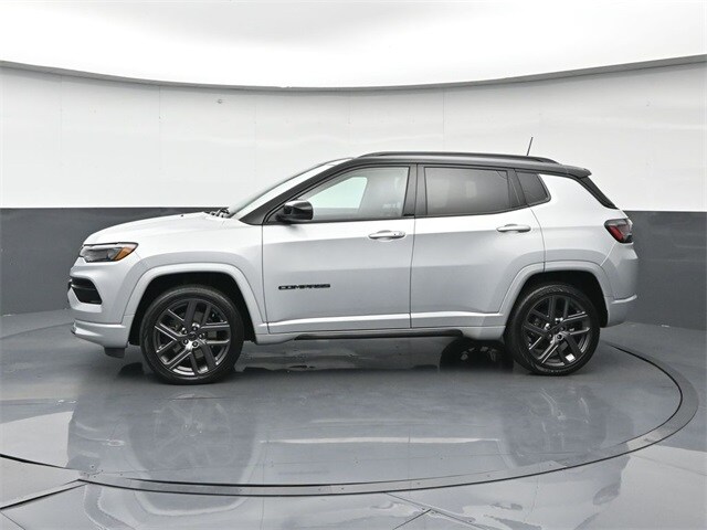 2025 Jeep Compass Limited photo 2