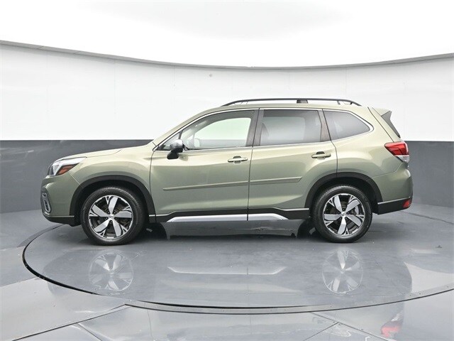 2021 Subaru Forester Touring photo 2