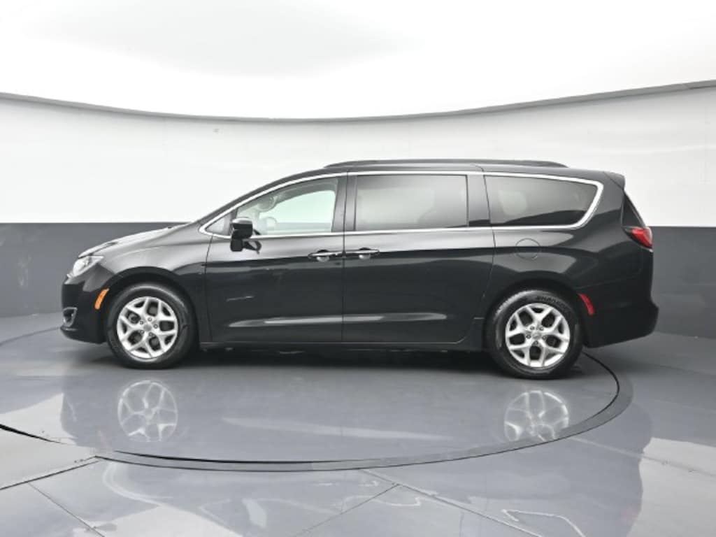 Used 2019 Chrysler Pacifica Touring Plus Van Passenger Van