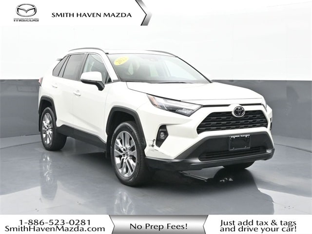 2022 Toyota RAV4 XLE Premium