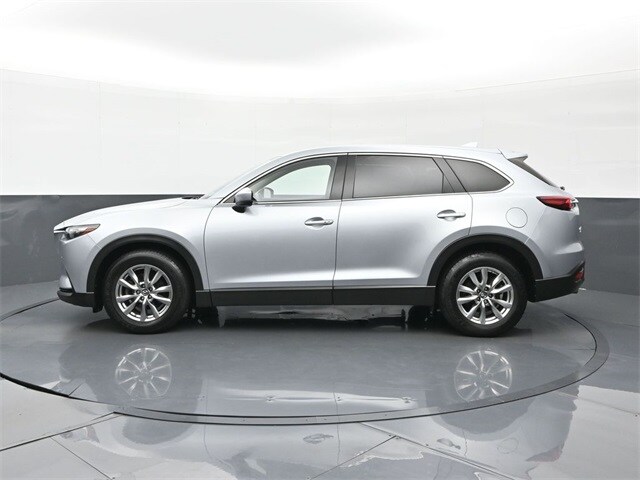 2019 Mazda CX-9 Touring photo 2
