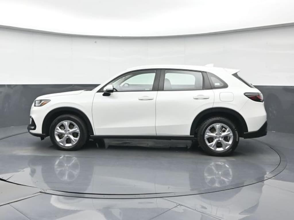 Used 2023 Honda HR-V LX AWD SUV