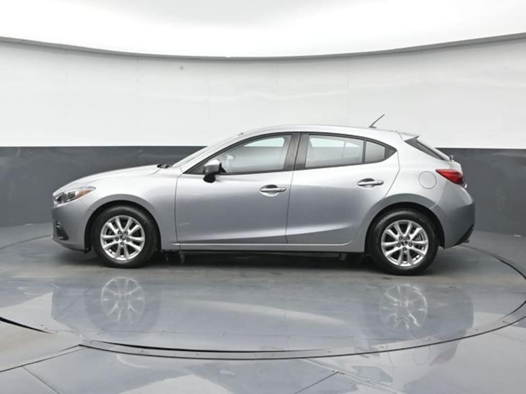 Used 2016 Mazda Mazda3 i Sport Hatchback