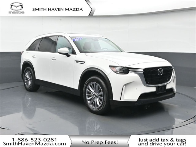 2025 Mazda CX-90 Preferred Package's photo