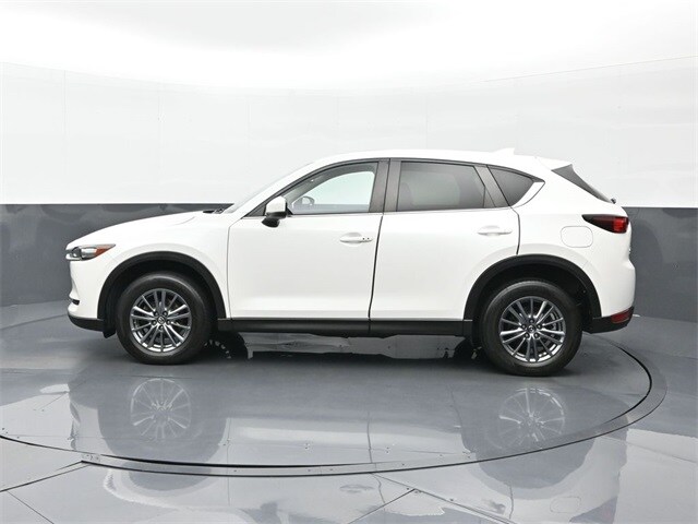 2017 Mazda CX-5 Touring photo 2