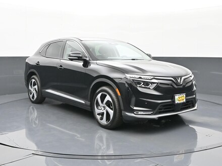 2025 VinFast VF 8 ECO AWD 87.7 KWH Sport Utility