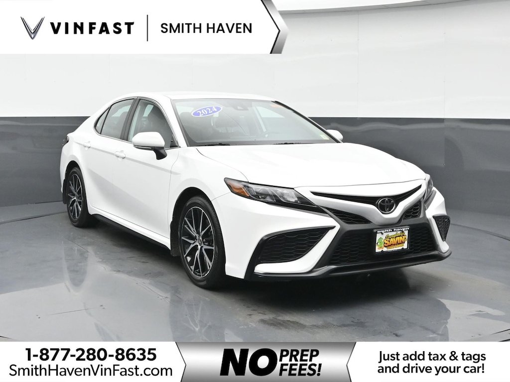 Used 2024 Toyota Camry SE AUTO AWD Car