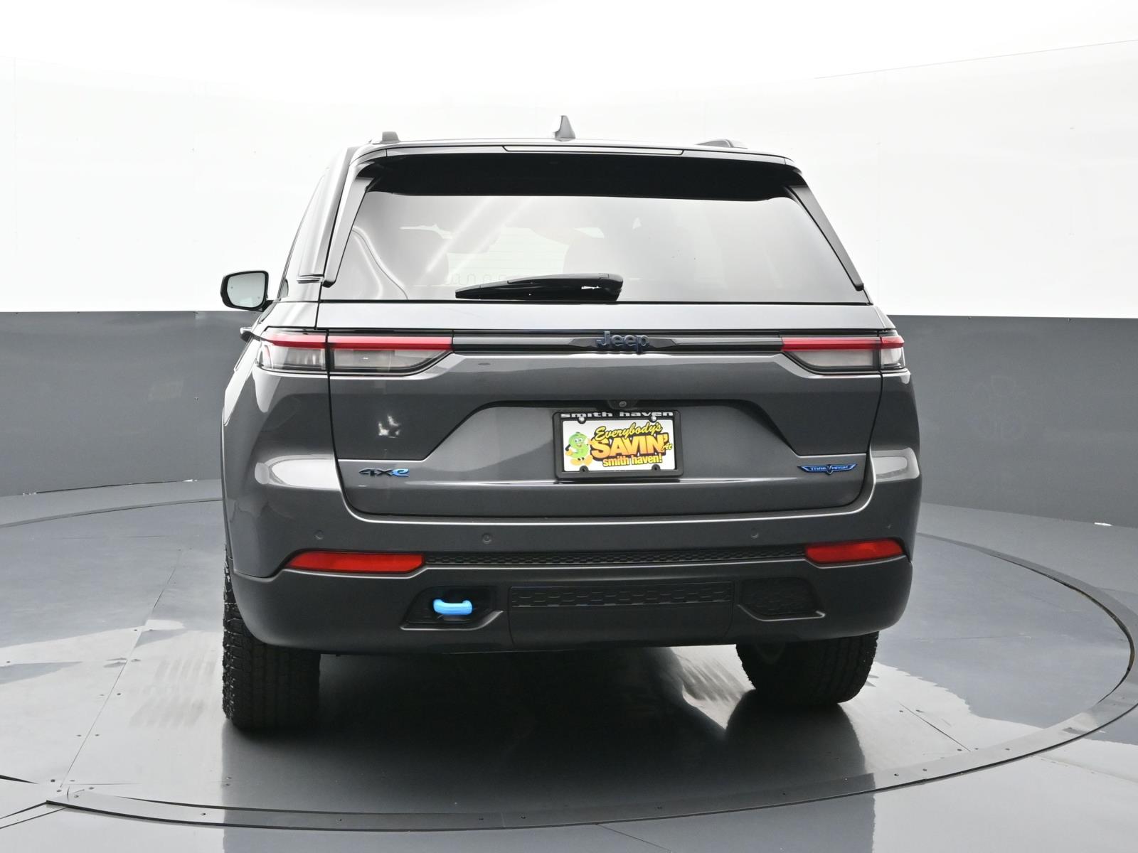 2023 Jeep Cherokee Trailhawk 4xe photo 4