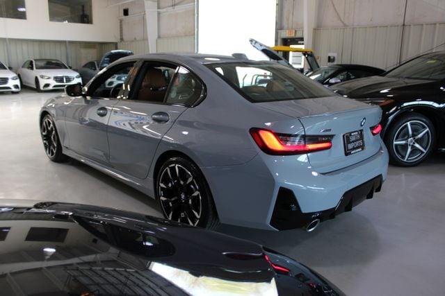 2026 BMW 3 Series 330i - Photo 45