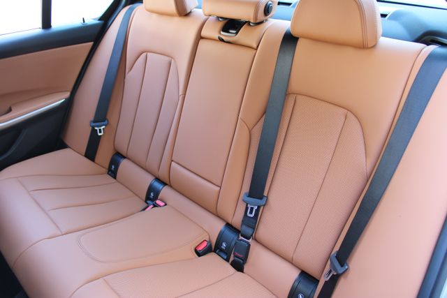 2026 BMW 3 Series 330i - Photo 11