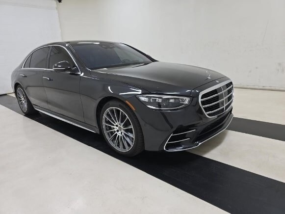 2024 Mercedes Benz S 580 4MATIC photo 4