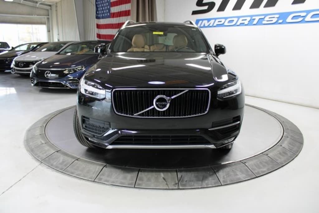 Used 2017 Volvo XC90 T6 AWD Momentum SUV