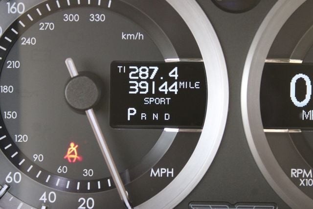 2012 Aston Martin Rapide Base - Photo 6