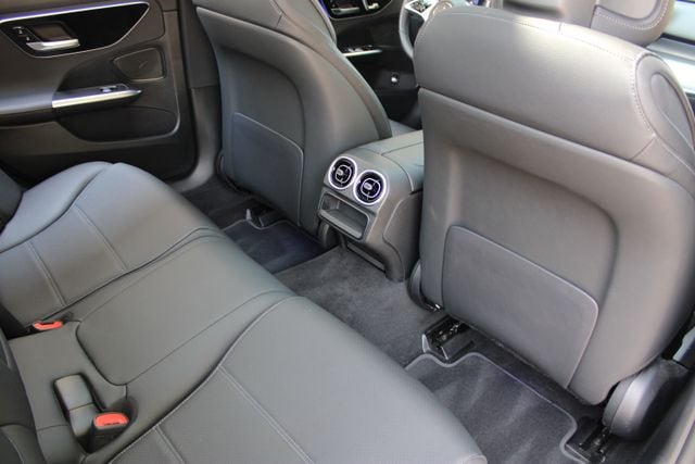 2023 Mercedes-Benz C-Class Sedan C 300 - Photo 15
